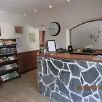 Costa 2*