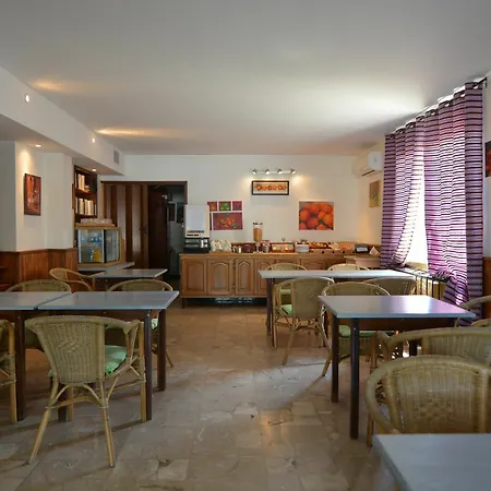 Costa Hotell 2*