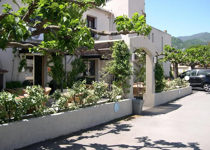 Costa Ξενοδοχείο 2*