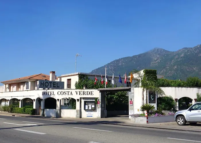 Costa 2*